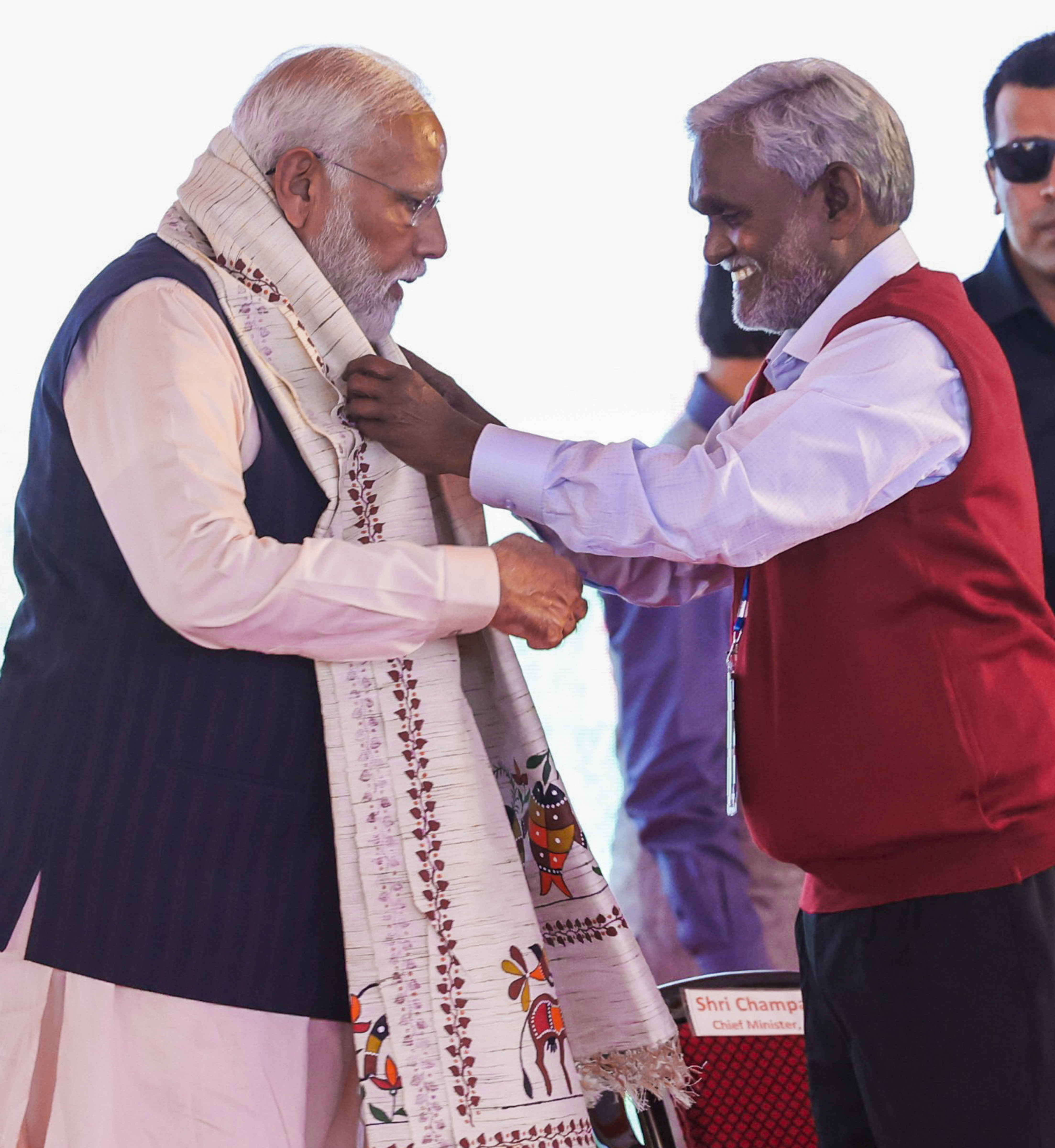 https://salarnews.in/public/uploads/images/newsimages/maannewsimage01032024_150655_modi_jharkhand.jpg