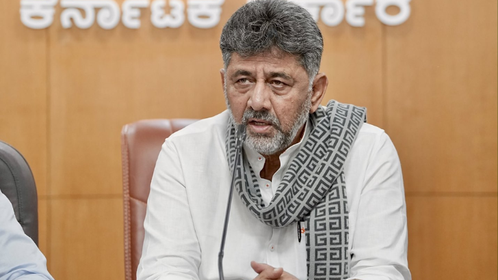 https://salarnews.in/public/uploads/images/newsimages/maannewsimage01082026_175213_DKS.png