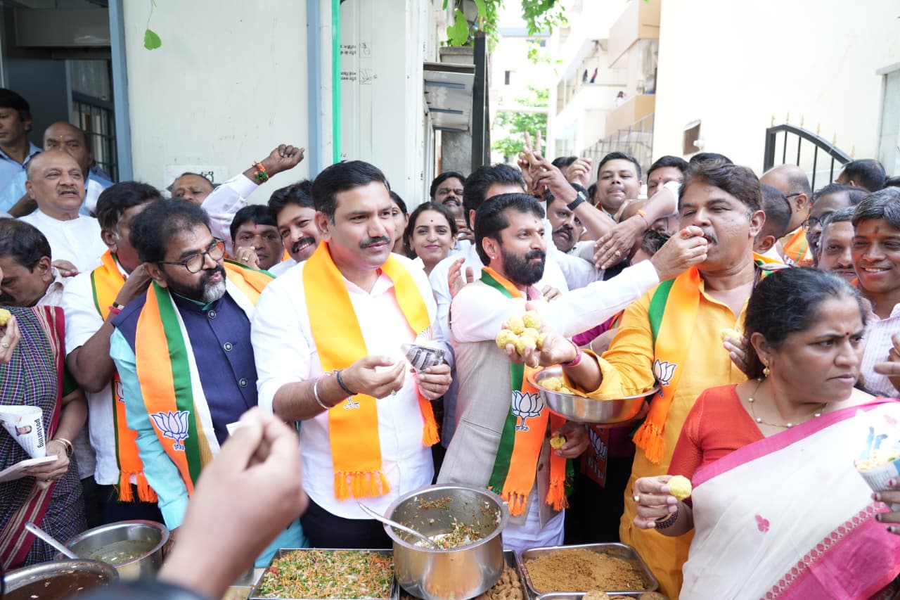 https://salarnews.in/public/uploads/images/newsimages/maannewsimage04052026_222909_HHdyKjfasAA_FOD.jpg