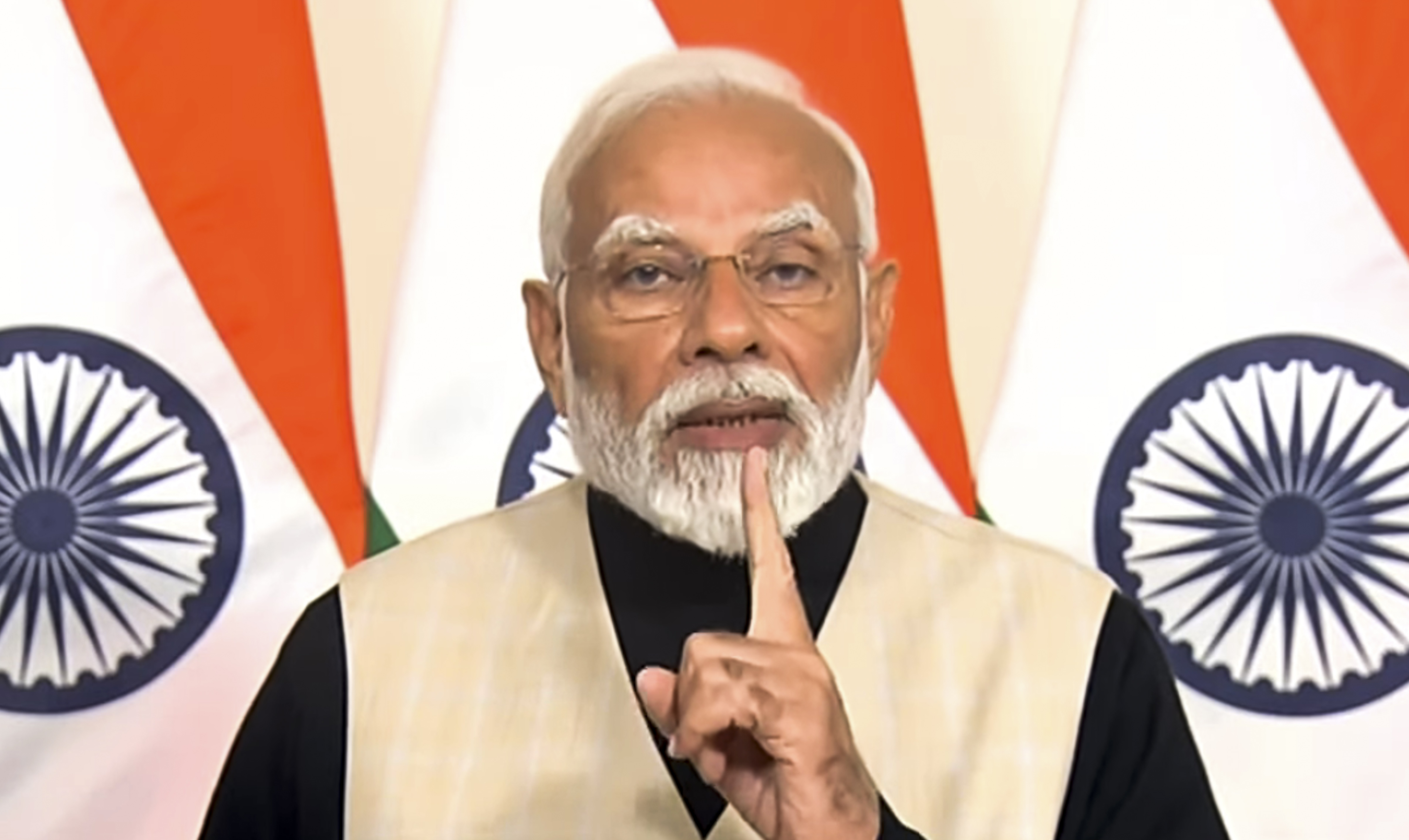 https://salarnews.in/public/uploads/images/newsimages/maannewsimage05052025_193830_modi.jpg
