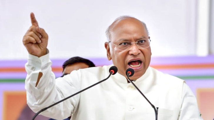 https://salarnews.in/public/uploads/images/newsimages/maannewsimage08042026_175421_Kharge.png
