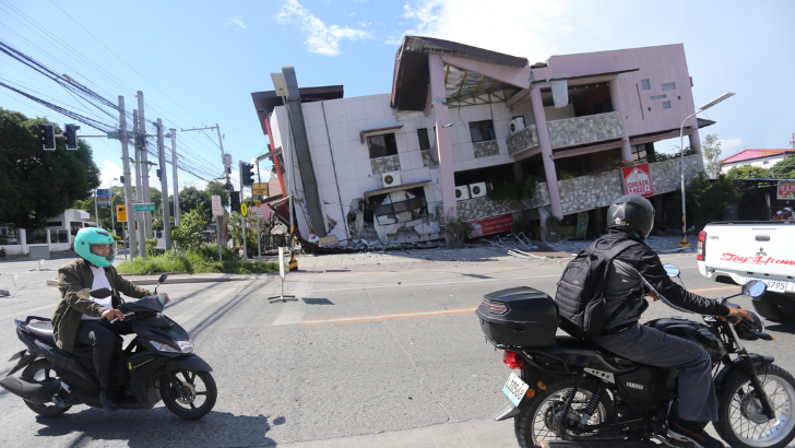 https://salarnews.in/public/uploads/images/newsimages/maannewsimage08062026_160716_Philipines.png