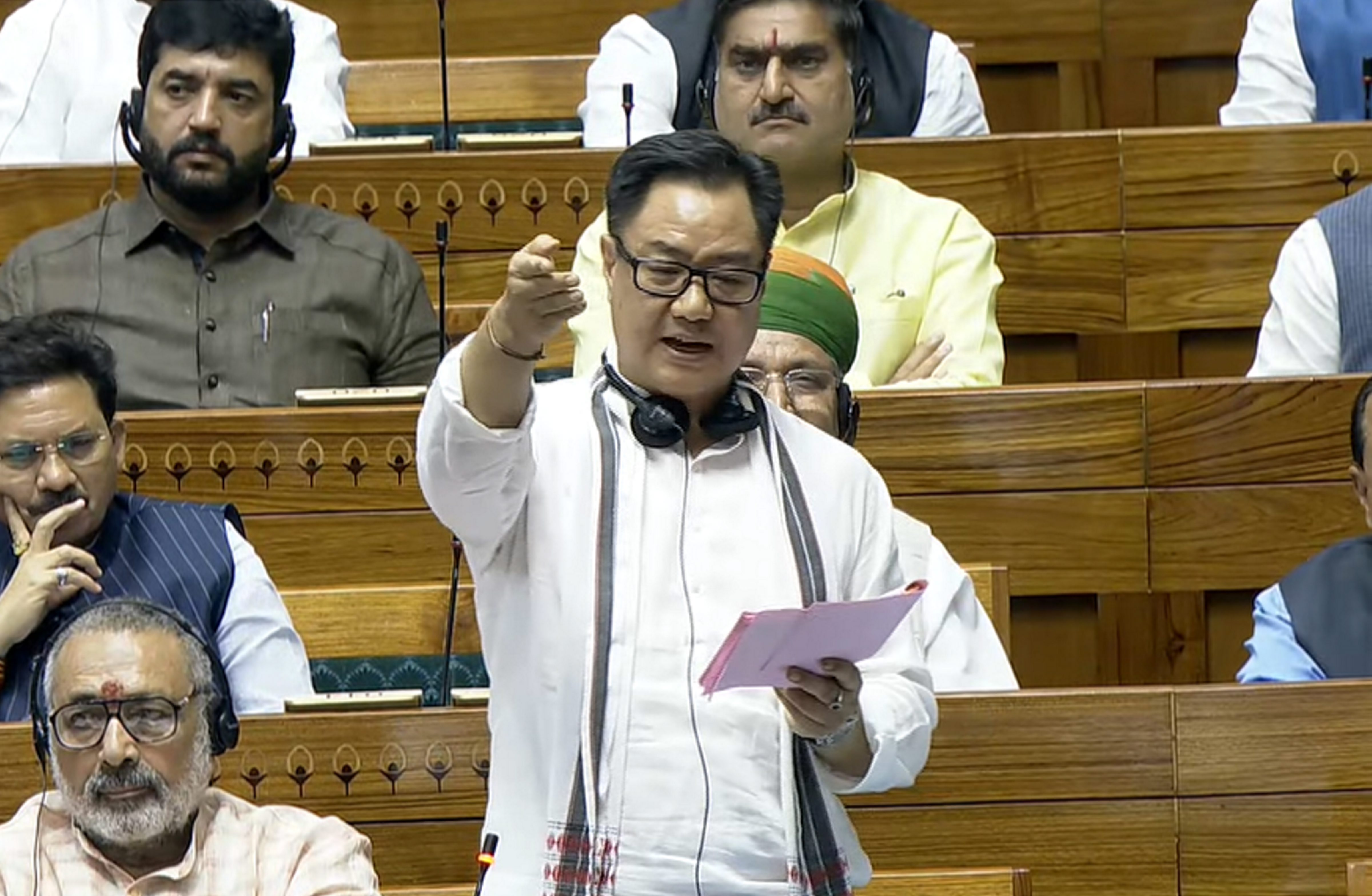 https://salarnews.in/public/uploads/images/newsimages/maannewsimage08082024_152324_rijiju.jpg