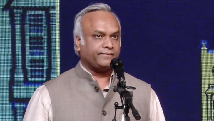 https://salarnews.in/public/uploads/images/newsimages/maannewsimage08082026_173752_Kharge.jpg