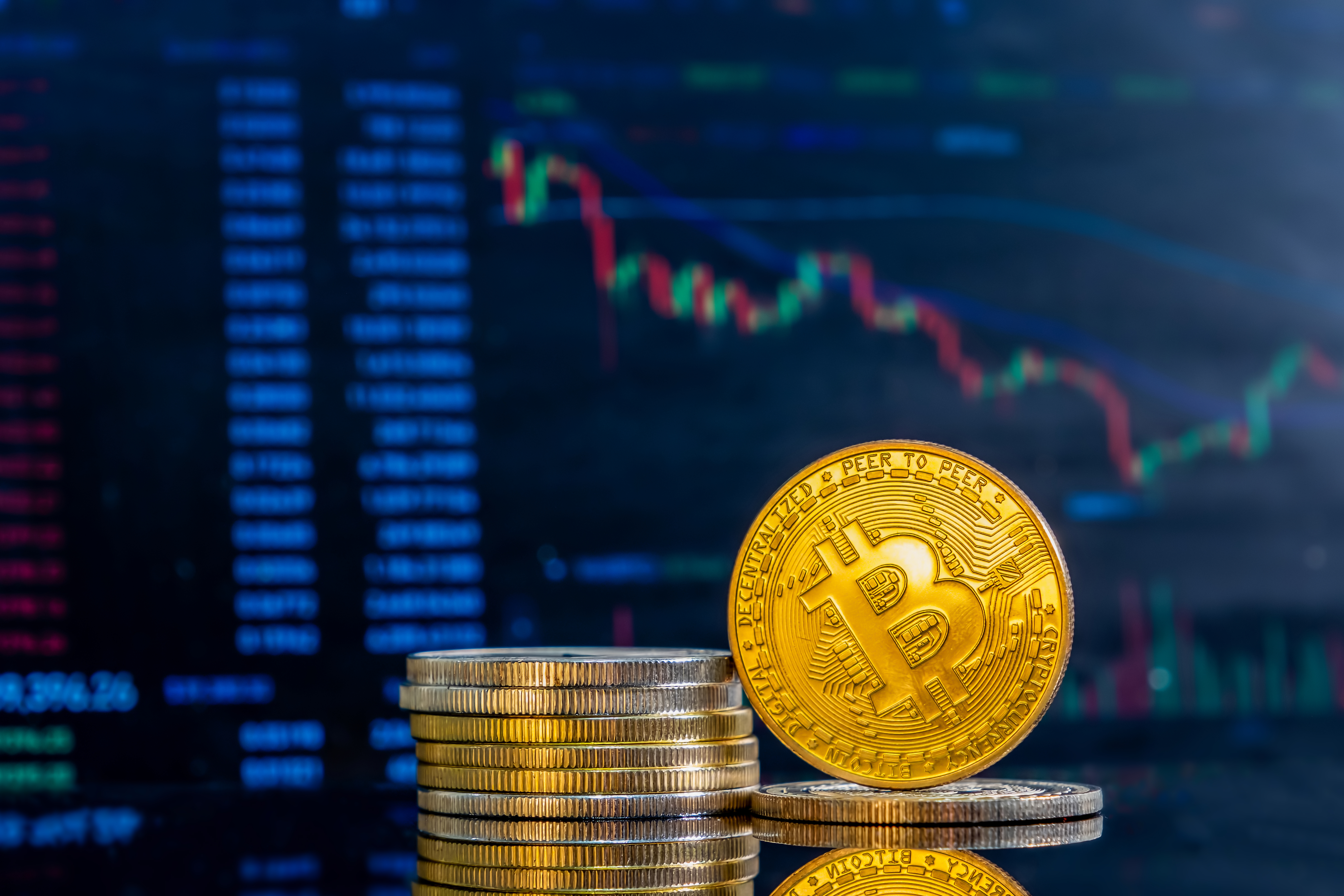 https://salarnews.in/public/uploads/images/newsimages/maannewsimage09072025_121706_bitcoins-dark-reflective-surface-histogram-decreasing-crypto.jpg