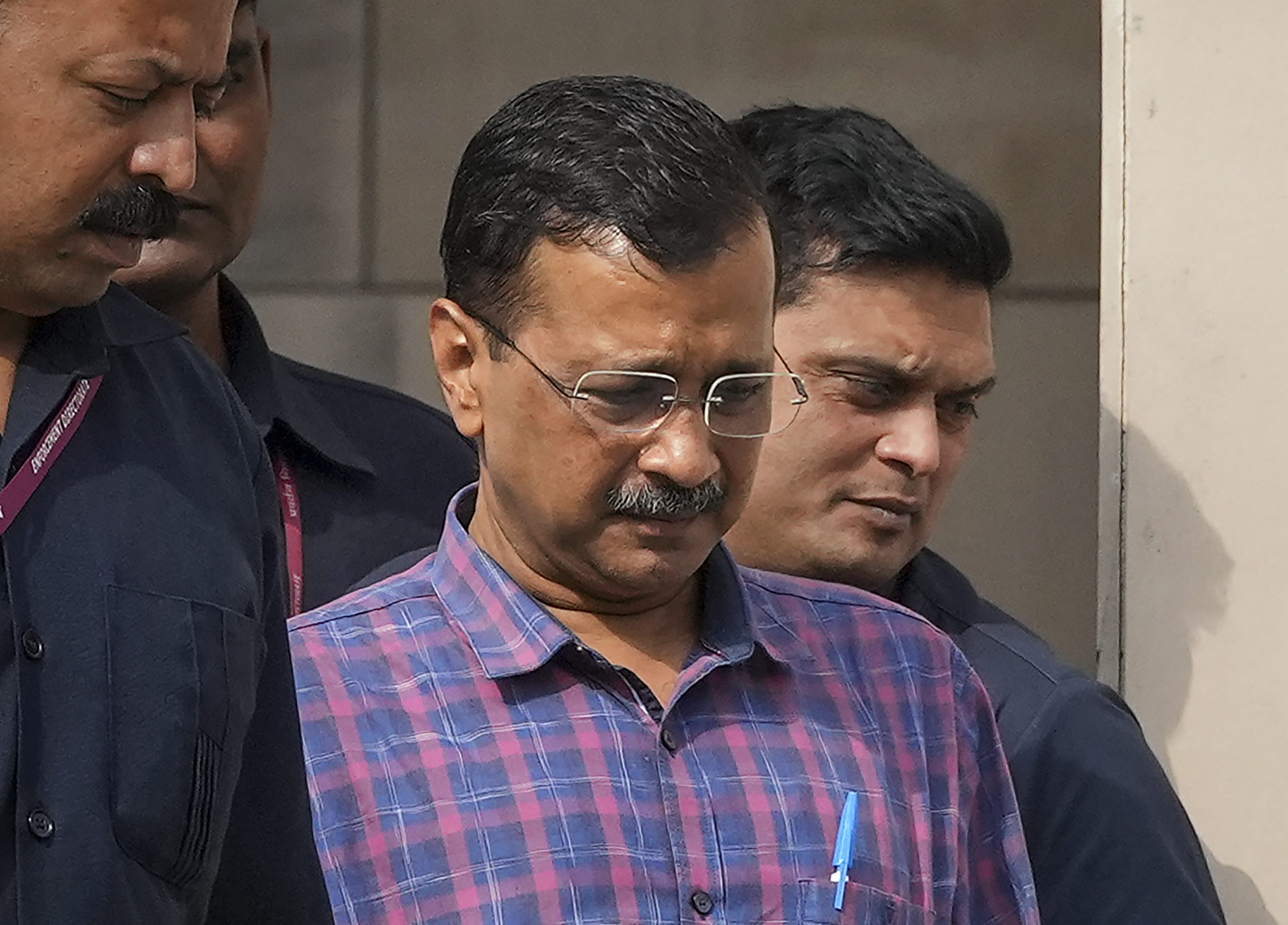 https://salarnews.in/public/uploads/images/newsimages/maannewsimage10052024_162617_arvind_kejriwal1.jpg