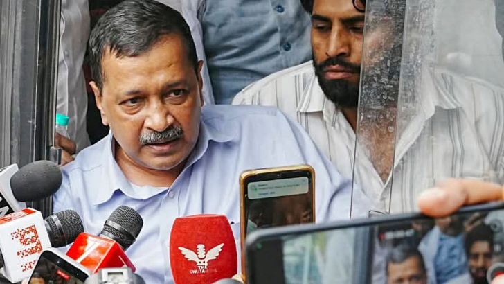 https://salarnews.in/public/uploads/images/newsimages/maannewsimage10102026_174057_Kejriwal.jpg