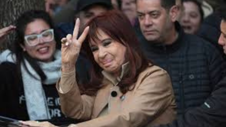 https://salarnews.in/public/uploads/images/newsimages/maannewsimage11062025_170208_Cristina.png