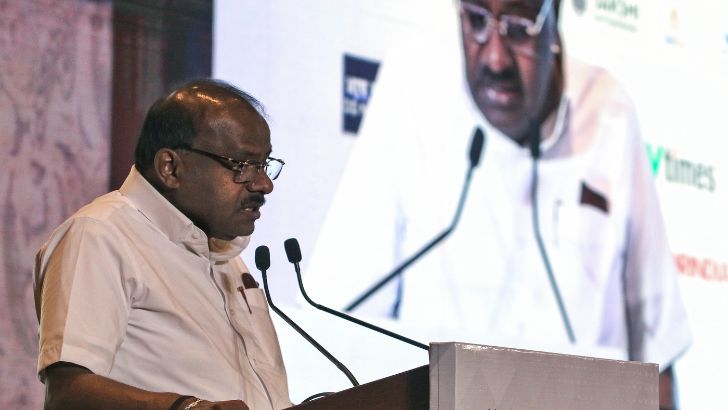 https://salarnews.in/public/uploads/images/newsimages/maannewsimage11102026_214235_Kumaraswamy.jpg