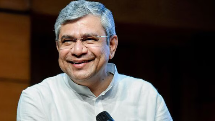 https://salarnews.in/public/uploads/images/newsimages/maannewsimage12062025_161831_Ashwini.png