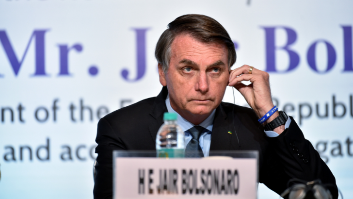 https://salarnews.in/public/uploads/images/newsimages/maannewsimage12092025_155347_Bolsonaro.png