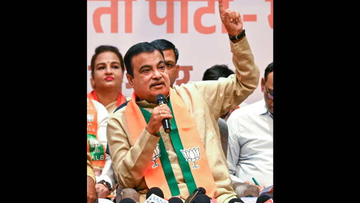 https://salarnews.in/public/uploads/images/newsimages/maannewsimage13062025_005628_gadkari.png