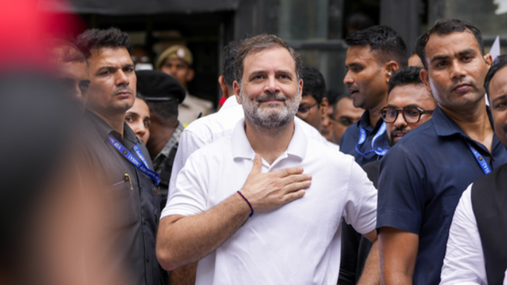 https://salarnews.in/public/uploads/images/newsimages/maannewsimage13082025_193547_rg.png