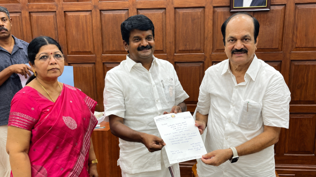 https://salarnews.in/public/uploads/images/newsimages/maannewsimage16062026_202814_tamil-nadu.webp