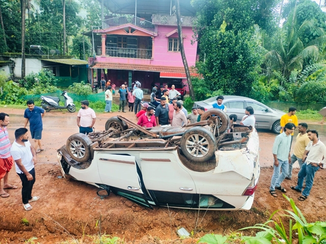 https://salarnews.in/public/uploads/images/newsimages/maannewsimage16062026_213914_rayan_16062026_Car2.jpg