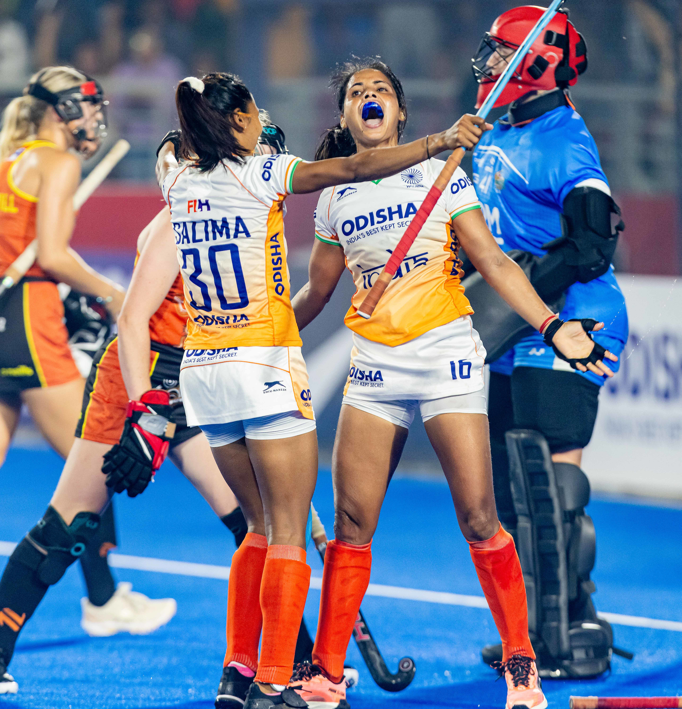 https://salarnews.in/public/uploads/images/newsimages/maannewsimage17022024_231302_india_women_hockey.jpg