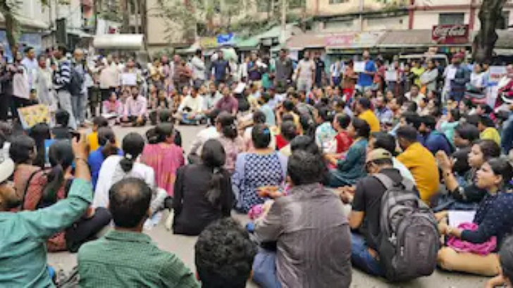 https://salarnews.in/public/uploads/images/newsimages/maannewsimage18052025_173945_rrrrttt.png
