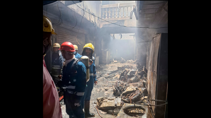 https://salarnews.in/public/uploads/images/newsimages/maannewsimage18052025_194839_hy.png