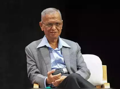 https://salarnews.in/public/uploads/images/newsimages/maannewsimage19032024_002900_narayana-murthy-gifts-infosys-shares-worth-rs-240-crore.webp