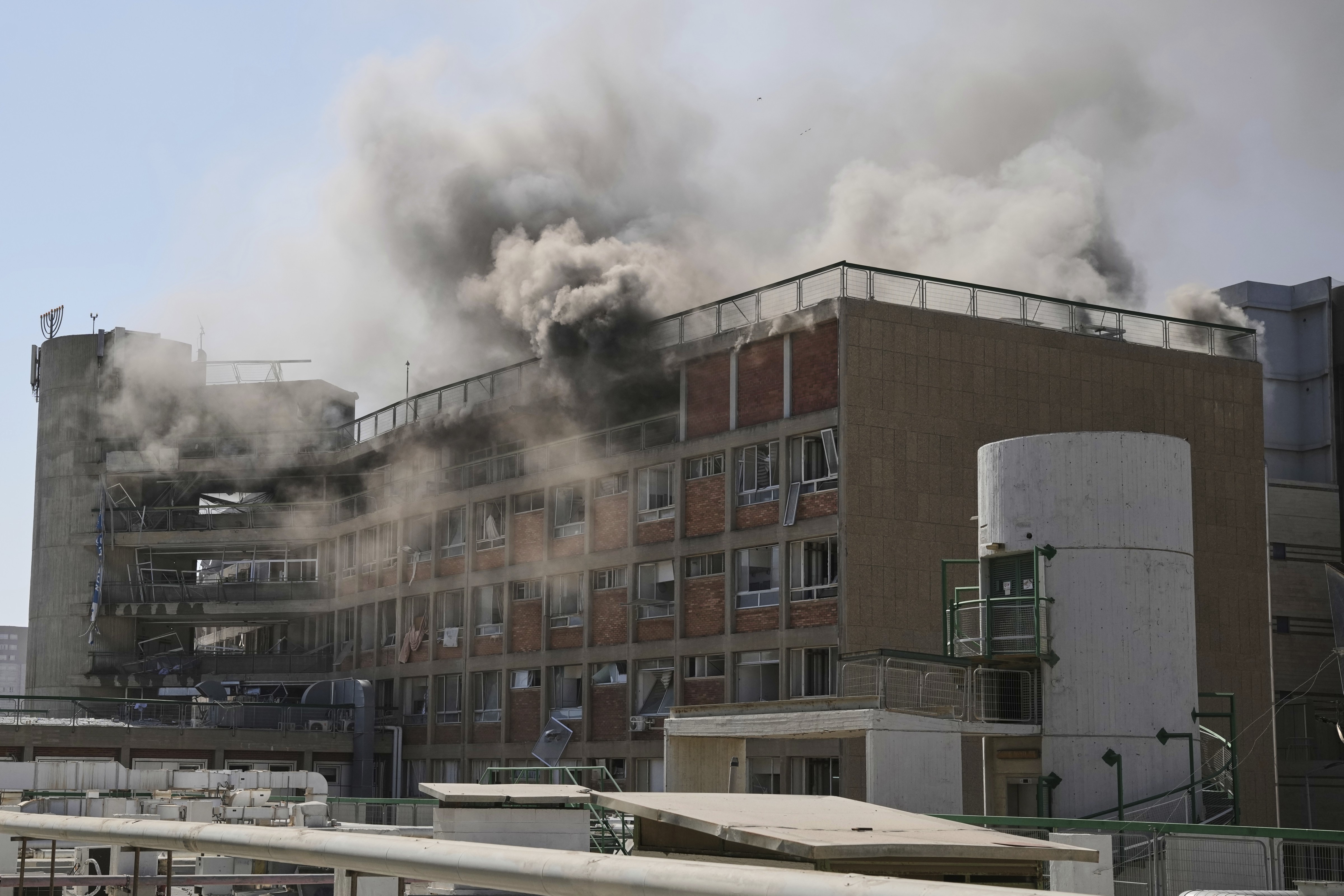 https://salarnews.in/public/uploads/images/newsimages/maannewsimage19062025_144730_AP06_19_2025_000071A.jpg