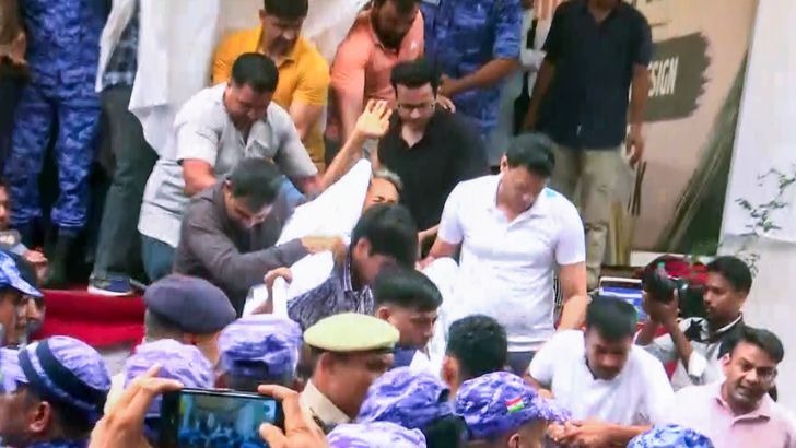 https://salarnews.in/public/uploads/images/newsimages/maannewsimage19072026_201651_sonam.jpg