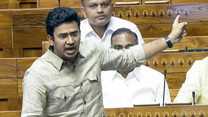 https://salarnews.in/public/uploads/images/newsimages/maannewsimage21072025_201337_tejasvi.png