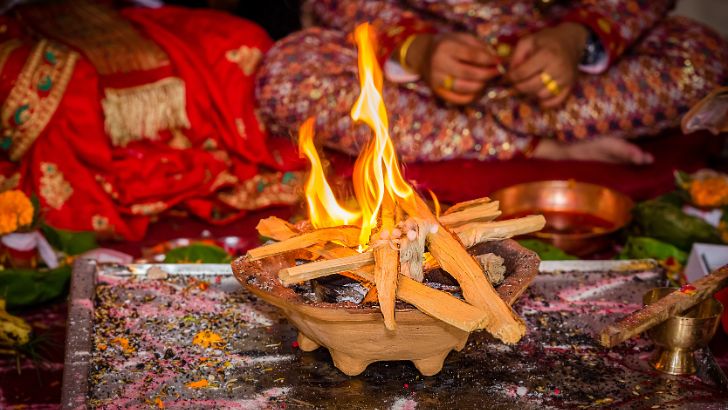 https://salarnews.in/public/uploads/images/newsimages/maannewsimage21092026_163737_wedding.jpg