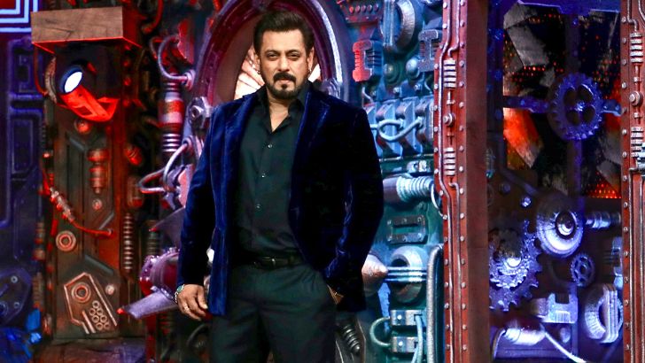 https://salarnews.in/public/uploads/images/newsimages/maannewsimage22052025_164203_salman_khan1.jpg