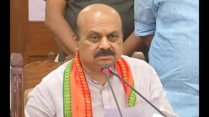 https://salarnews.in/public/uploads/images/newsimages/maannewsimage22052025_224028_drft.png