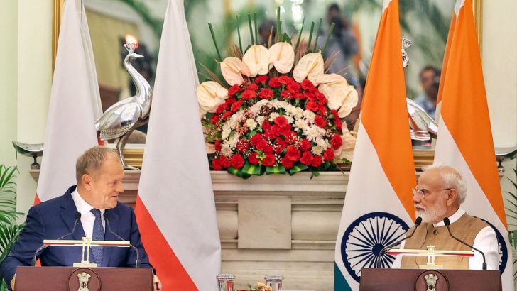 https://salarnews.in/public/uploads/images/newsimages/maannewsimage22102026_161419_tusk.jpg