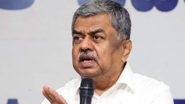 https://salarnews.in/public/uploads/images/newsimages/maannewsimage24092026_205207_Hariprasad.jpg