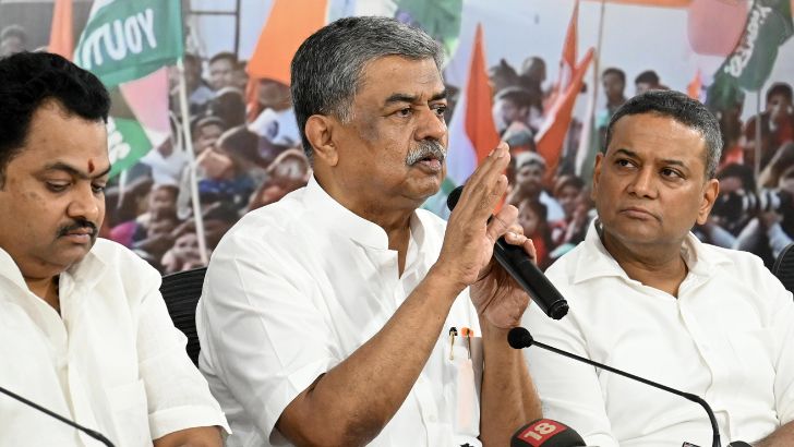 https://salarnews.in/public/uploads/images/newsimages/maannewsimage25092026_201144_BKH.jpg