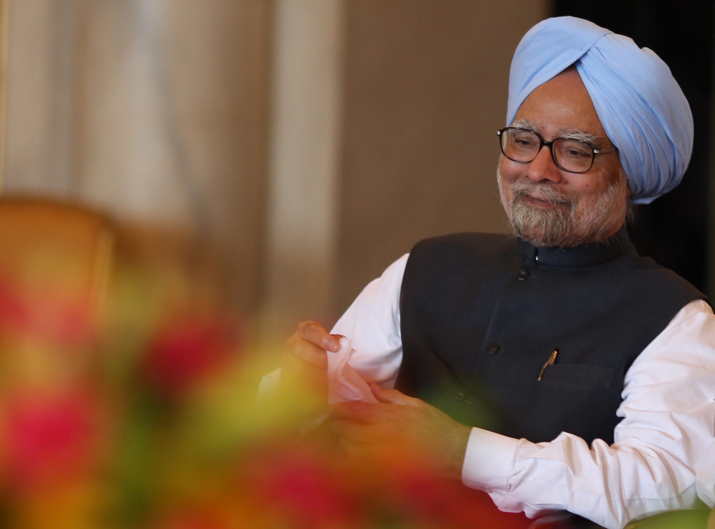 https://salarnews.in/public/uploads/images/newsimages/maannewsimage26122024_230707_manmohan_Singh.jpg