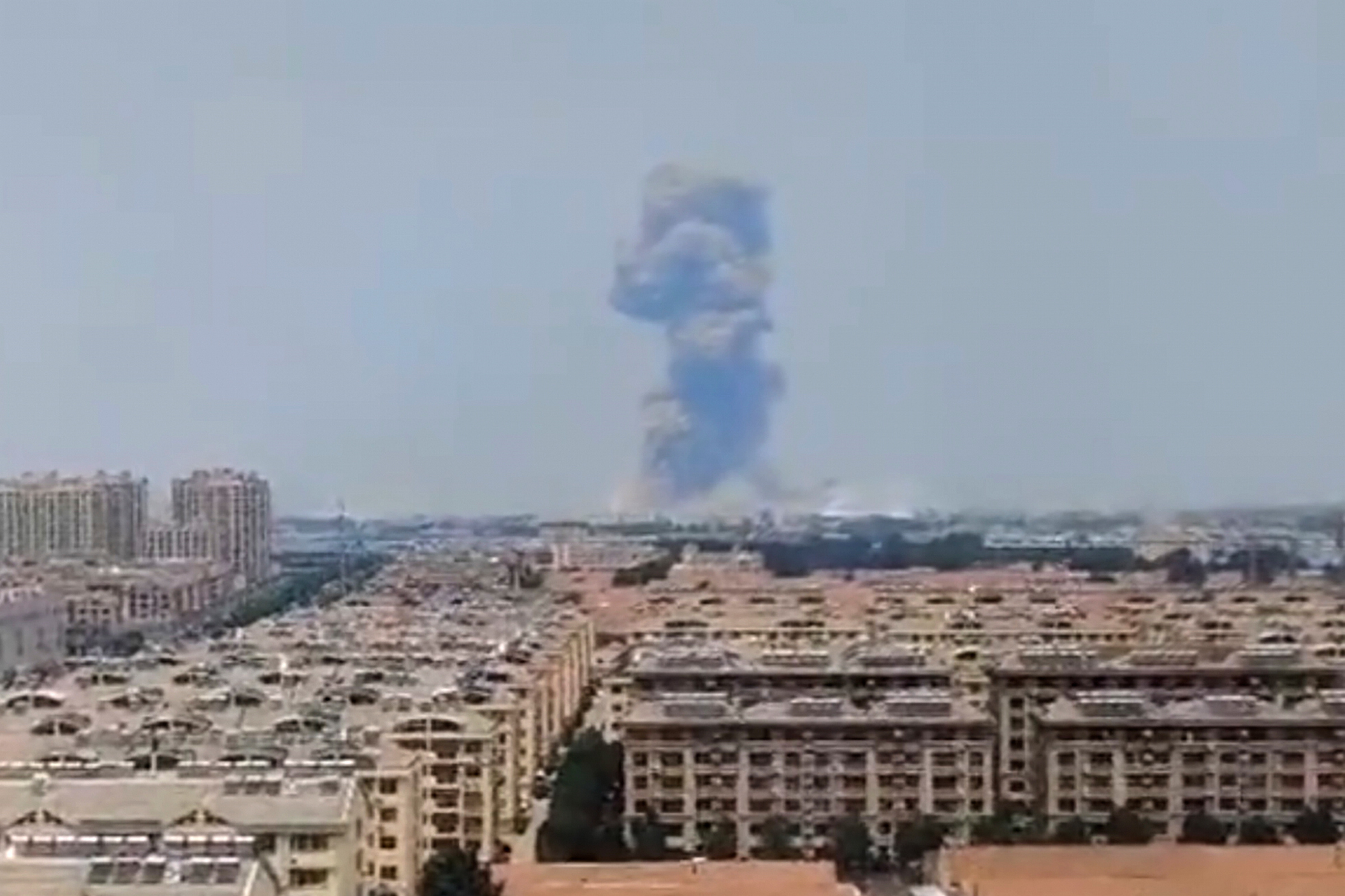 https://salarnews.in/public/uploads/images/newsimages/maannewsimage27052025_194338_AP05_27_2025_000208B.jpg