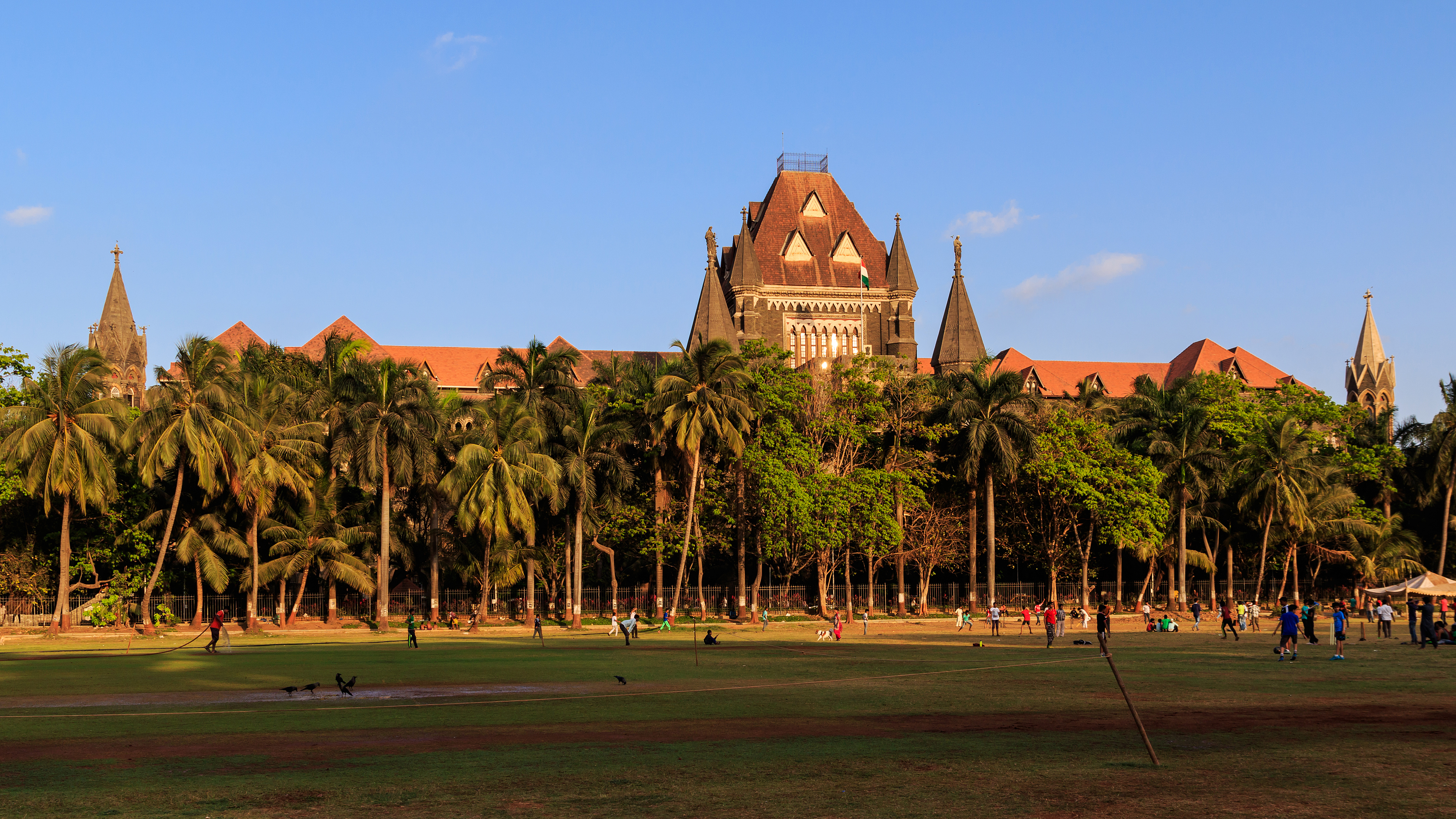 https://salarnews.in/public/uploads/images/newsimages/maannewsimage29012025_202143_Mumbai_03-2016_41_Bombay_High_Court.jpg