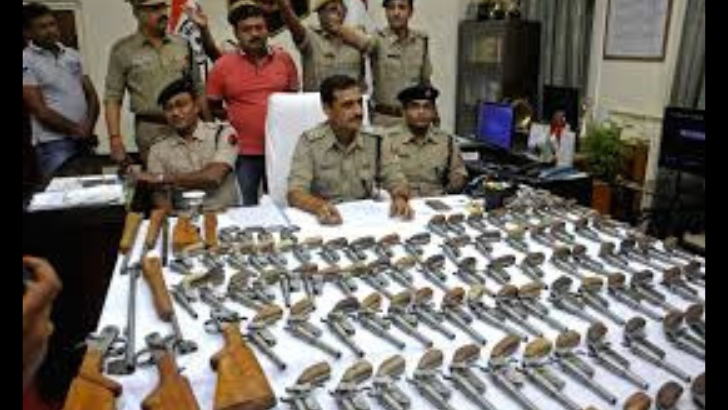 https://salarnews.in/public/uploads/images/newsimages/maannewsimage29052025_192242_guns.png
