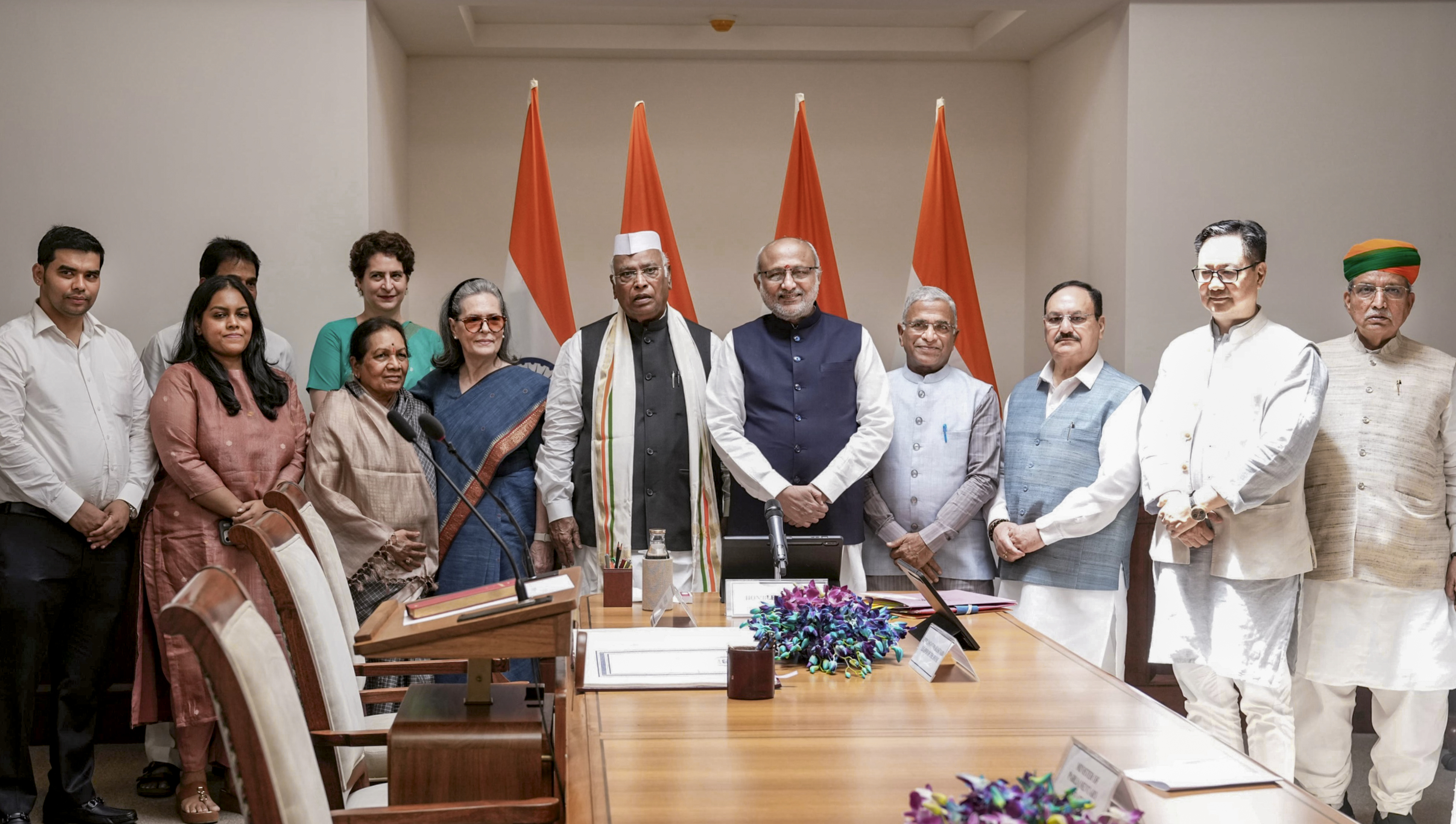 https://salarnews.in/public/uploads/images/newsimages/maannewsimage29062026_165750_PTI06_29_2026_000079B.jpg