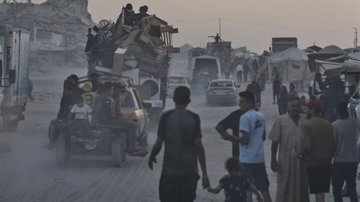 https://salarnews.in/public/uploads/images/newsimages/maannewsimage29082025_191221_Gaza.jpg